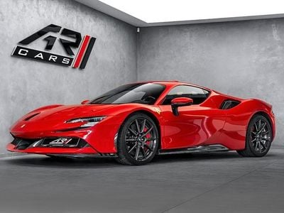 Usata Ferrari SF90 780 CV (573 kW) 2024 Rosso