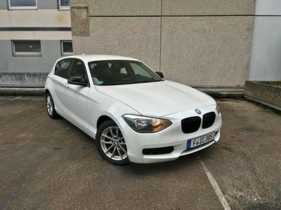 Gebraucht BMW 116 Sport Line 116 PS (85 kW) 2012 Weiß Kleinwagen