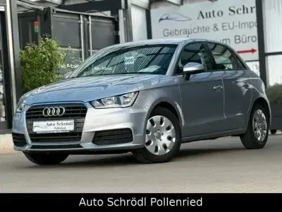 Gebraucht Audi A1 Sportback Basis 125 PS (91 kW) 2018 Silber Kleinwagen