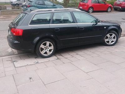 Gebraucht Audi A4 137 PS (100 kW) 2008 Schwarz Kombi