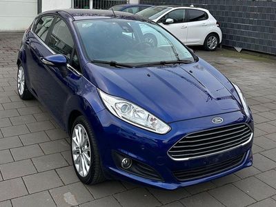 Gebraucht Ford Fiesta Titanium 101 PS (74 kW) 2016 Blau Limousine