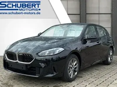 Nuova BMW 116 122 CV (89 kW) 2026 Nero Utilitaria