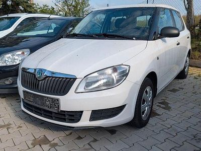 Second-hand Skoda Fabia Classic 60 CP (44 kW) 2011 Alb Berlinǎ