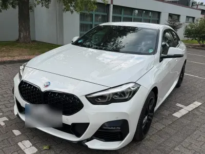 Gebraucht BMW 220 Gran Coupé M Sport 190 PS (139 kW) 2023 Weiß Coupé