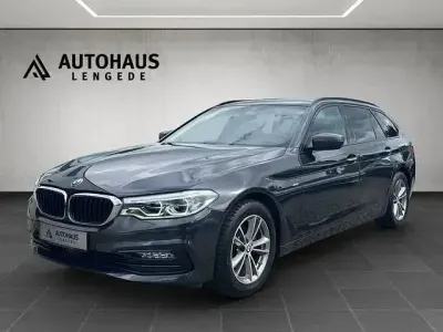 Gebraucht BMW 520 Sport Line 190 PS (139 kW) 2018 Grau Limousine