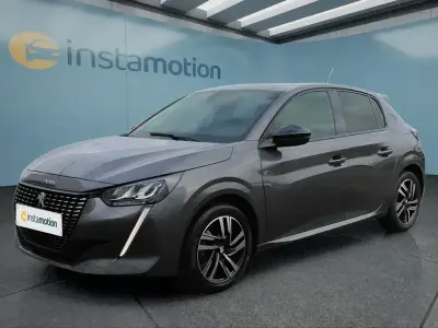 Gebraucht Peugeot 208 101 PS (74 kW) 2023 Grau Kleinwagen
