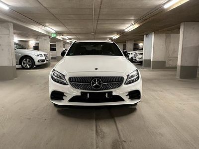 Gebraucht Mercedes C300 AMG 245 PS (180 kW) 2020 Weiß Limousine