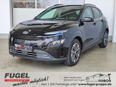 Gebraucht Hyundai Kona Advantage 100 kW (136 PS) 2023 Phantom black / mic SUV