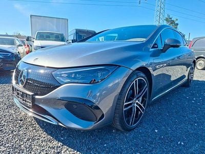 Begagnad Mercedes EQE500 300 kW (408 HK) 2024 Grå Sedan
