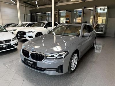 Second-hand BMW 530 Sport Line 184 CP (135 kW) 2021 Gri Break