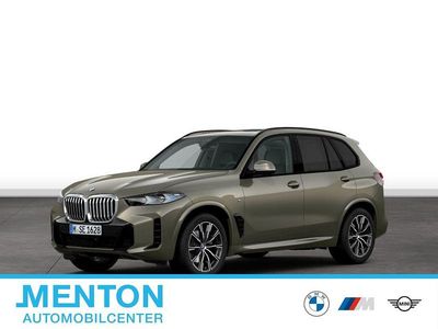 Grün Gebraucht 2025 BMW X5 M Sport SUV | 84.137 € (Teuer)