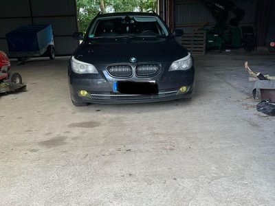 BMW 525