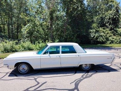 Gebraucht Chrysler Newport 290 PS (213 kW) 1968 Weiß Limousine