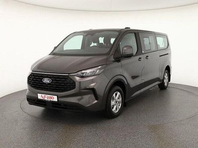 Gebraucht Ford Tourneo 136 PS (100 kW) 2025 Magneticgraumet. Van / Kleinbus