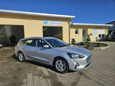 Usata Ford Focus Cool & Connect 120 CV (88 kW) 2020 Argento Station wagon