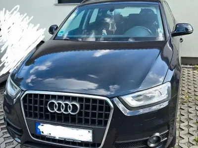 Gebraucht Audi Q3 Ambiente 140 PS (102 kW) 2013 Blau SUV