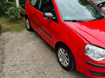 Gebraucht VW Polo 64 PS (47 kW) 2007 Rot Kleinwagen