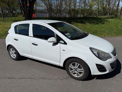 Gebraucht Opel Corsa Selection 69 PS (50 kW) 2013 Weiß Kleinwagen