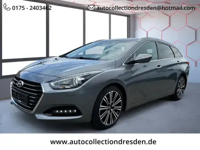 Gebraucht Hyundai i40 Premium 165 PS (121 kW) 2016 Silber Kombi