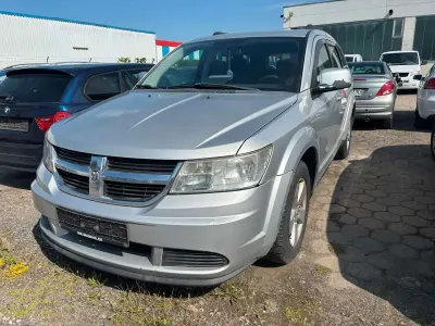 Gebraucht Dodge Journey SE 140 PS (102 kW) 2010 Silber SUV