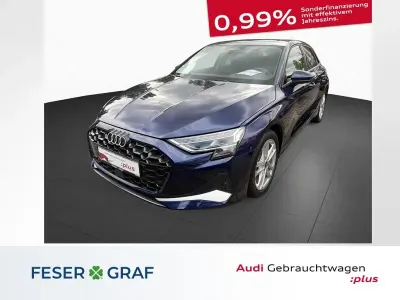 Gebraucht Audi A3 Ambiente 150 PS (110 kW) 2025 Navarrablau metallic Limousine