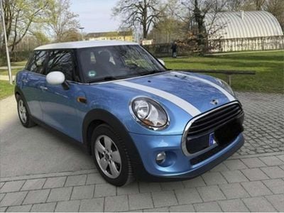 Second-hand Mini Cooper 136 CP (100 kW) 2015 Albastru Hatchback