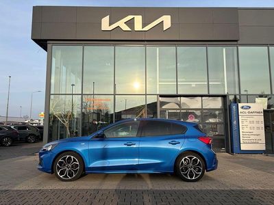 Blau Gebraucht 2021 Ford Focus ST-Line Limousine | 18.980 € (Fairer Preis)