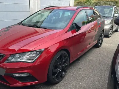 Gebraucht Seat Leon FR 150 PS (110 kW) 2019 Rot Kombi