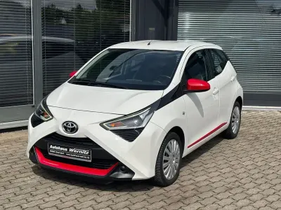 Gebraucht Toyota Aygo X-cite 72 PS (52 kW) 2019 Weiß Kleinwagen