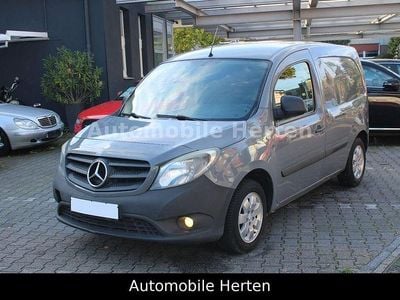 Mercedes Citan 109