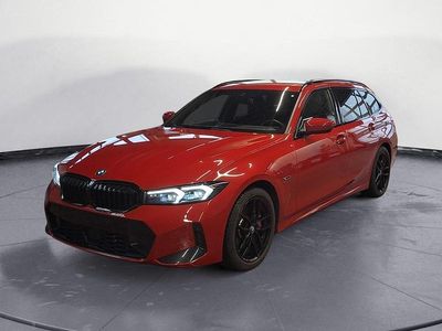 Gebraucht BMW 330e M Sport 184 PS (135 kW) 2022 Rot Kombi