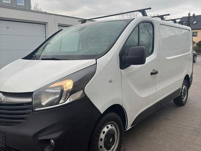 Gebraucht Opel Vivaro 90 PS (66 kW) 2015 Weiß Van / Kleinbus