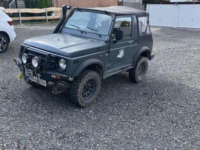 Suzuki Samurai