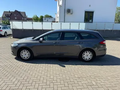 Używany Ford Mondeo Trend 120 KM (88 kW) 2017 Szary Sedan/Limuzyna