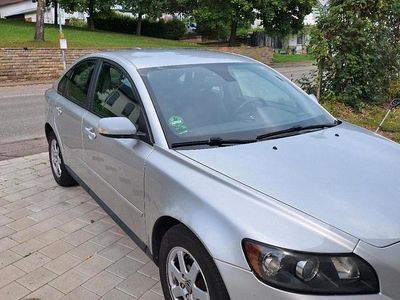 Volvo S40