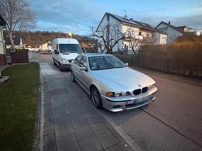 Gebraucht BMW 525 M Sport 192 PS (141 kW) 2001 Silber Limousine