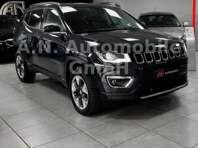 Gebraucht Jeep Compass Limited 170 PS (125 kW) 2019 Grau SUV