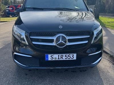 Gebraucht Mercedes V300 Avantgarde 239 PS (175 kW) 2019 Schwarz Van / Kleinbus
