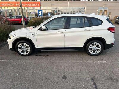 Weiß Gebraucht 2021 BMW X1 Advantage SUV | 25.250 € (Fairer Preis)