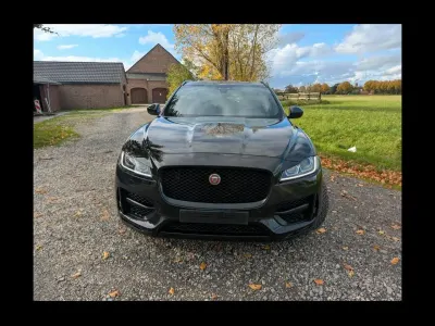 Gebraucht Jaguar F-Pace 180 PS (132 kW) 2020 Schwarz SUV