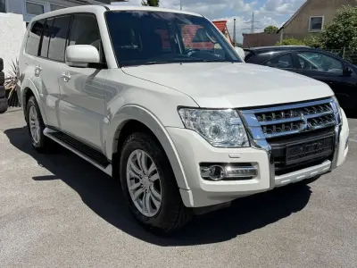 Gebraucht Mitsubishi Pajero Top 190 PS (139 kW) 2016 Weiß SUV