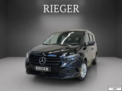 Gebraucht Mercedes Citan 113 Progressive 131 PS (96 kW) 2024 Loparitschwarz (metallic) Van