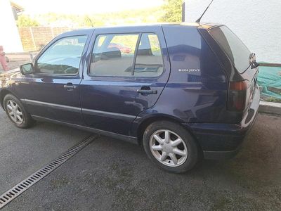 VW Golf III