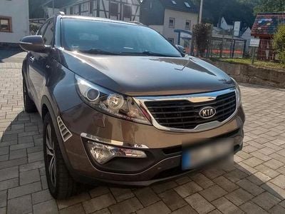 Gebraucht Kia Sportage 163 PS (119 kW) 2010 Braun SUV