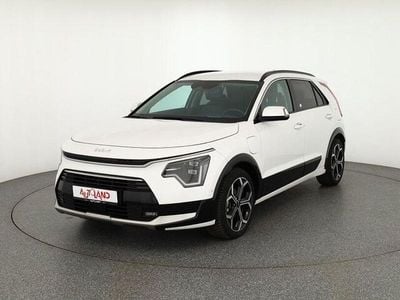 Weiß Gebraucht 2022 Kia Niro Spirit SUV | 24.890 € (Guter Preis)