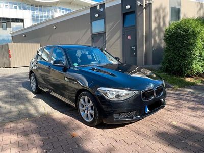 Gebraucht BMW 116 136 PS (100 kW) 2012 Schwarz Kleinwagen
