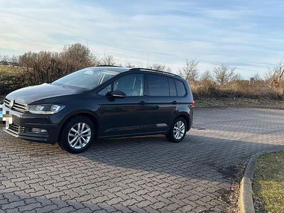 Gebraucht VW Touran 150 PS (110 kW) 2016 Grau Van / Kleinbus