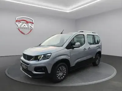 Gebraucht Peugeot Rifter Allure 131 PS (96 kW) 2021 Grau Van / Kleinbus