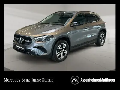Gebraucht Mercedes GLA200 Progressive 150 PS (110 kW) 2025 Grau SUV