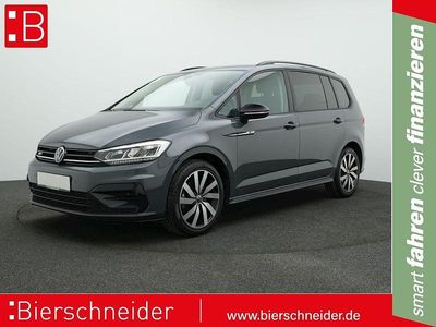 Grau Gebraucht 2024 VW Touran Highline Van / Kleinbus | 35.250 € (Fairer Preis)